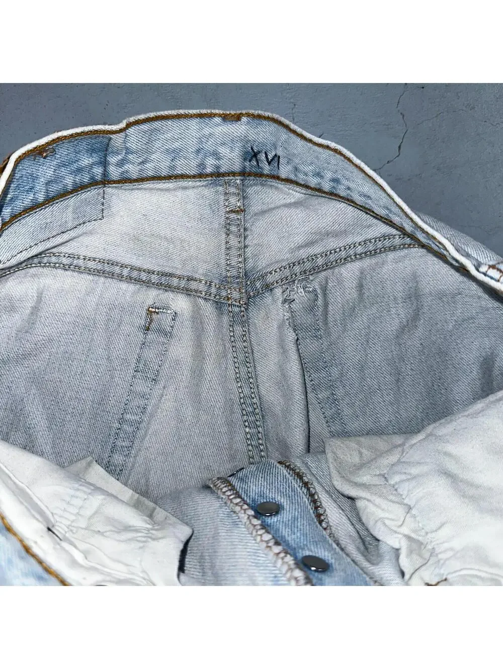 Levis 501 Vintage 90s USA XX Straight Leg Jeans Blue Light Wash 33x30 Act 31x29